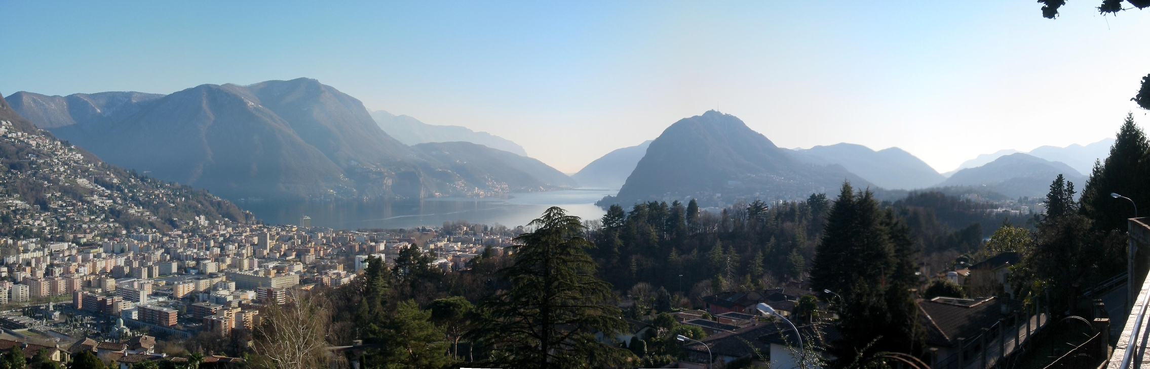 Lugano_San_Salvatore_panorama_final.jpg