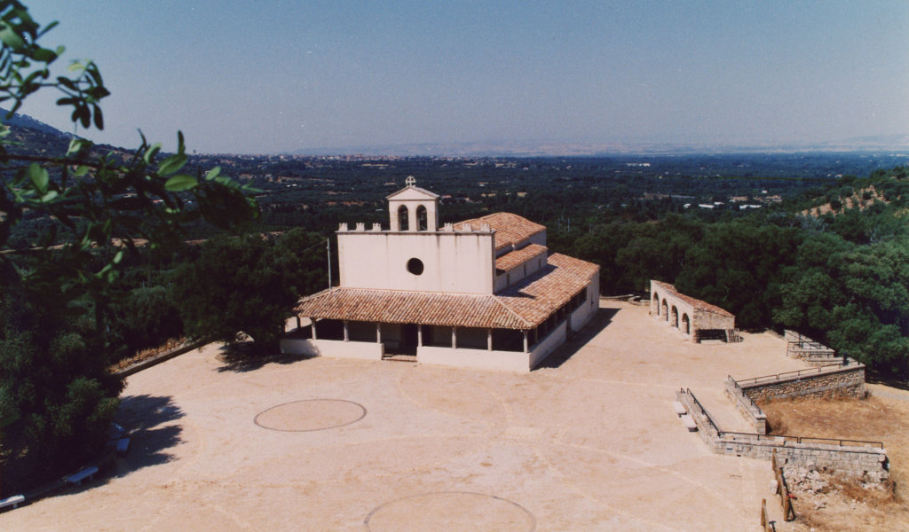 2010727_Chiesa_San_Sisinnio_Villacidro_d0.jpg