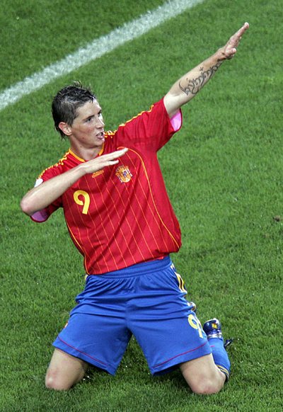 fernandotorres_468x681.jpg